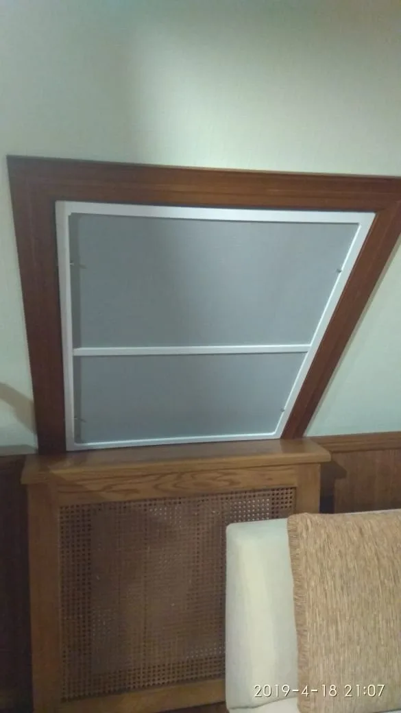 Москитные сетки на мансардные окна — пример работ (9)
